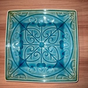 Roscher Dinner Plates